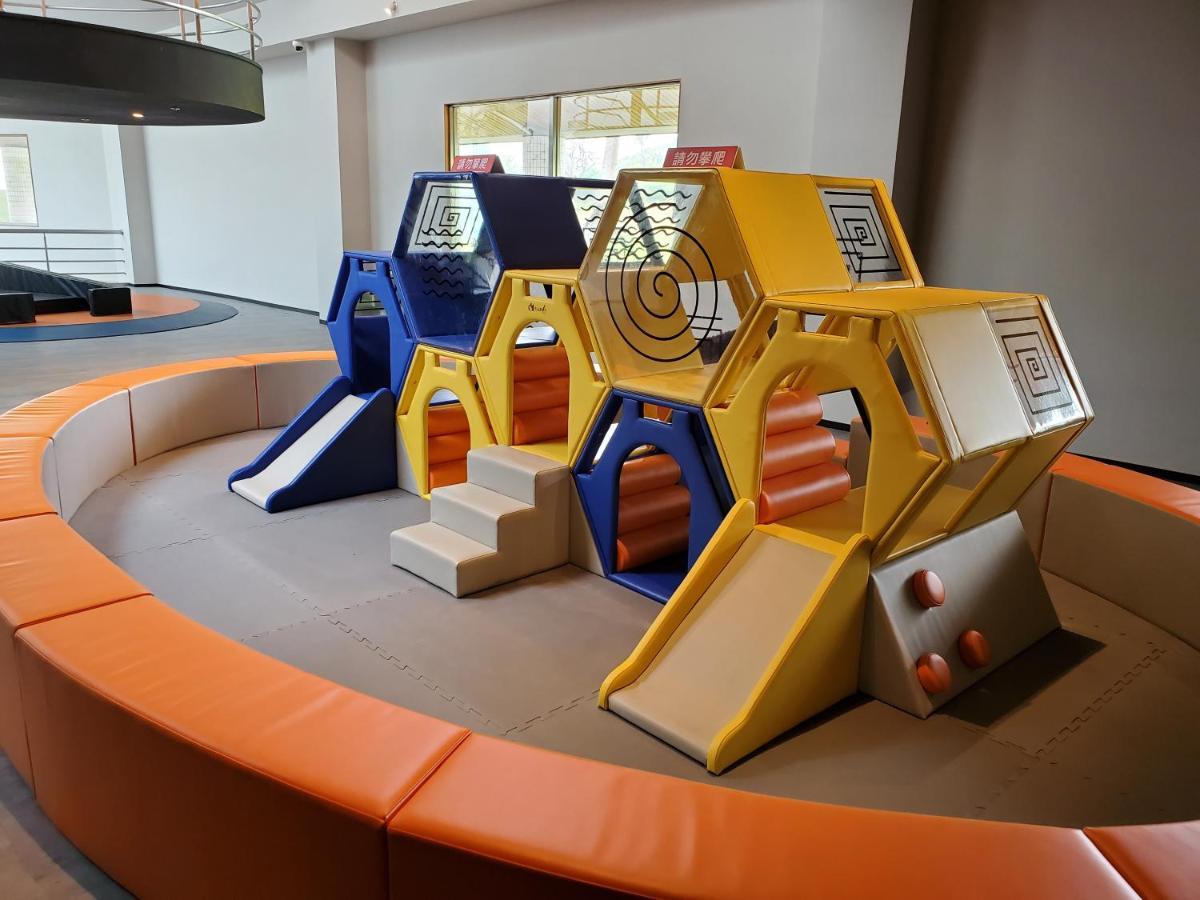Parkview Hotels & Resorts Città di Hualien Esterno foto The children's area